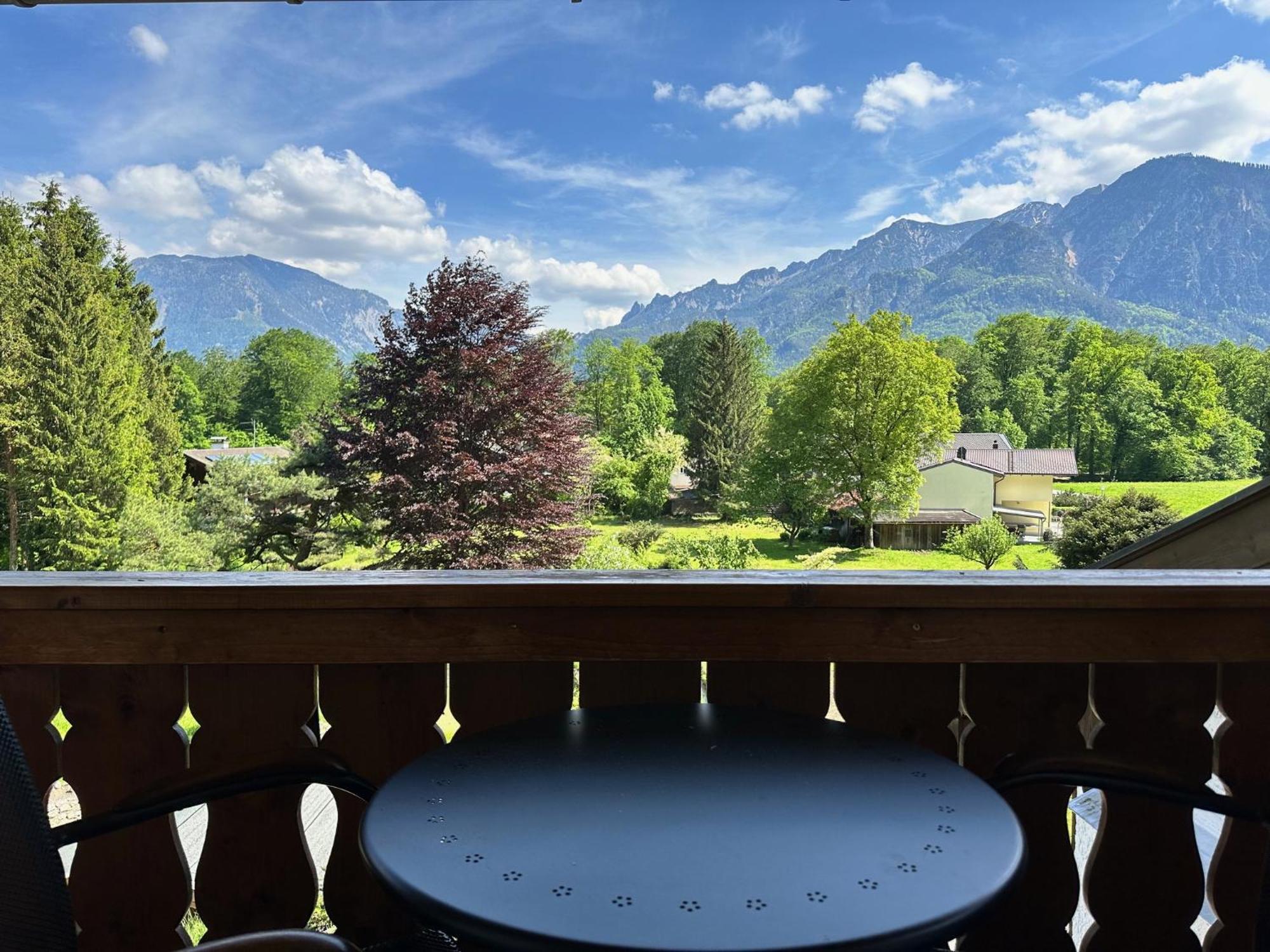 Ferienwohnungen Quellenhof Bad Reichenhall Exteriör bild