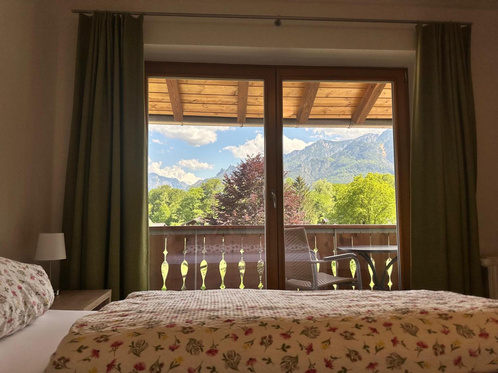 Ferienwohnungen Quellenhof Bad Reichenhall Exteriör bild